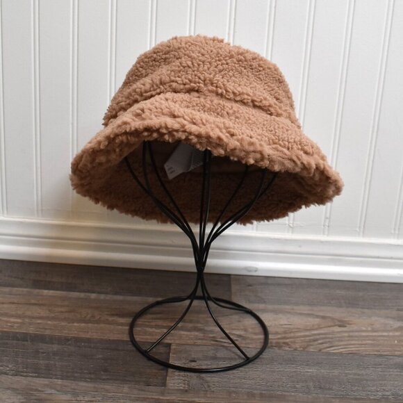 Abercrombie & Fitch Sherpa Brimmed Beanie Sz O/S Neutral Minimalist Preppy Beige - Picture 2 of 8